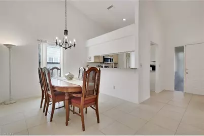 841 Kings Way, Naples, FL 34104 - Photo 3