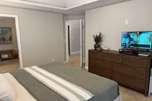 2276 Heritage Greens Dr, Naples, FL 34119 - Photo 3