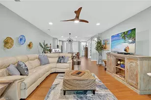 14891 Edgewater Cir, Naples, FL 34114 - Photo 11