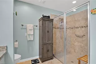 14891 Edgewater Cir, Naples, FL 34114 - Photo 21