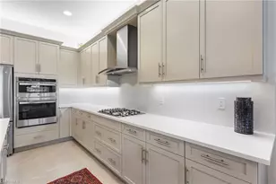 11813 Drake Ln, Naples, FL 34120 - Photo 11