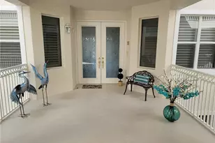 720 Waterford Dr, Naples, FL 34113 - Photo 31