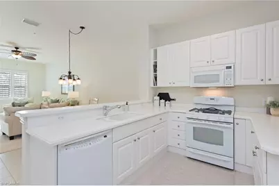 9224 Campanile Cir #202, Naples, FL 34114 - Photo 3