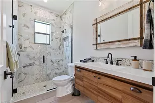 3552 Hibiscus Ave, Naples, FL 34104 - Photo 11