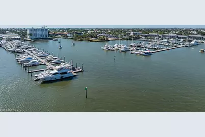 1325 7th St S #6A, Naples, FL 34102 - Photo 21