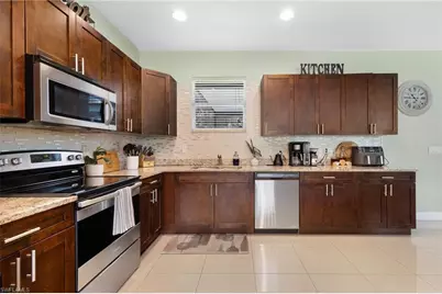 2754 22nd Ave NE, Naples, FL 34120 - Photo 13