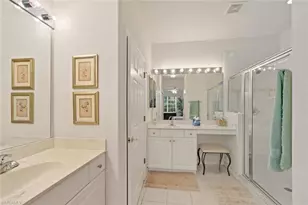 4863 Hampshire Ct, Naples, FL 34112 - Photo 19