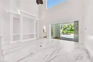 699 Fairway Terrace, Naples, FL 34103 - Photo 15