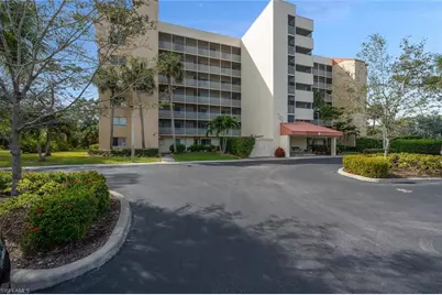 15161 Cedarwood Ln #1205, Naples, FL 34110 - Photo 13