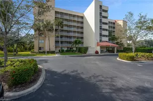 15161 Cedarwood Ln, Naples, FL 34110 - Photo 13