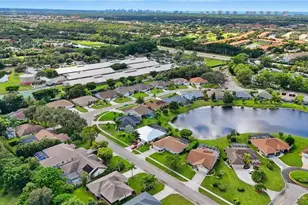 9542 Campbell Cir, Naples, FL 34109 - Photo 21