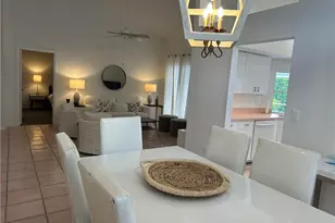 740 Lambton Ln, Naples, FL 34104 - Photo 19