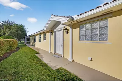 28160 Grossetto Way, Bonita Springs, FL 34135 - Photo 3