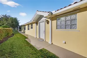 28160 Grossetto Way, Bonita Springs, FL 34135 - Photo 3