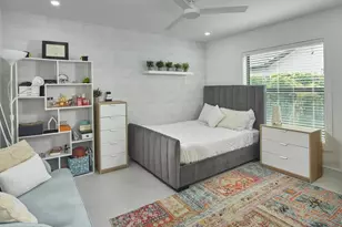 7661 Ponte Verde Way, Naples, FL 34109 - Photo 17