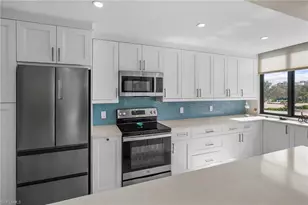 17 Bluebill Ave, Naples, FL 34108 - Photo 5