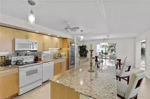 1930 Gulf Shore Blvd N, Naples, FL 34102 - Photo 7