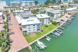 1930 Gulf Shore Blvd N, Naples, FL 34102 - Photo 27