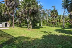 5311 Hickory Wood Dr, Naples, FL 34119 - Photo 39