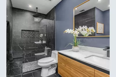 5311 Hickory Wood Dr, Naples, FL 34119 - Photo 27