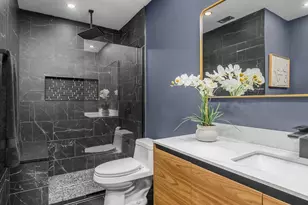 5311 Hickory Wood Dr, Naples, FL 34119 - Photo 27