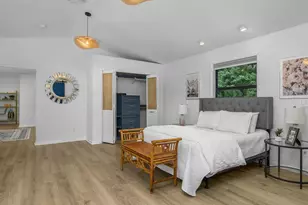 5311 Hickory Wood Dr, Naples, FL 34119 - Photo 17