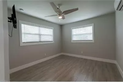 1313 Thompson St, North Fort Myers, FL 33903 - Photo 15