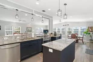 17550 Canal Cove Ct, Fort Myers Beach, FL 33931 - Photo 3