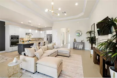 10137 Florence Cir, Naples, FL 34119 - Photo 13