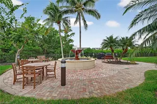 420 Cove Tower Dr, Naples, FL 34110 - Photo 43