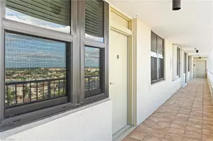 260 Seaview Ct, Marco Island, FL 34145 - Photo 29