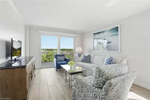 1300 Gulf Shore Blvd N, Naples, FL 34102 - Photo 5