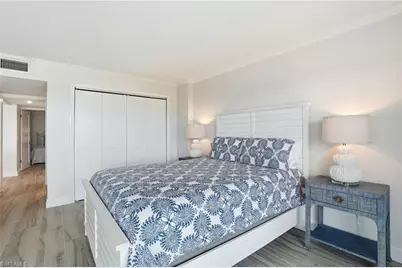 1300 Gulf Shore Blvd N #603, Naples, FL 34102 - Photo 15