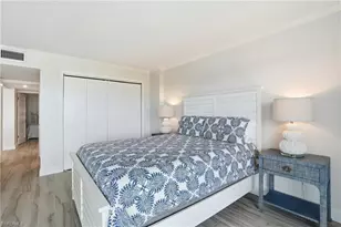 1300 Gulf Shore Blvd N, Naples, FL 34102 - Photo 15