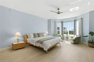 285 Grande Way, Naples, FL 34110 - Photo 17