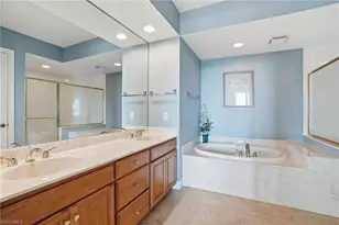 285 Grande Way, Naples, FL 34110 - Photo 25