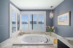 523 La Peninsula Blvd, Naples, FL 34113 - Photo 15