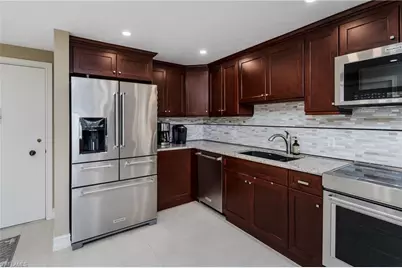 2150 Gulf Shore Blvd N #609, Naples, FL 34102 - Photo 23