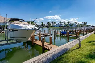 2150 Gulf Shore Blvd N, Naples, FL 34102 - Photo 31