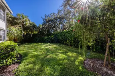 515 Laguna Royale Blvd #102, Naples, FL 34119 - Photo 3