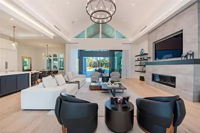 2191 Coach House Ln, Naples, FL 34105 - Photo 9