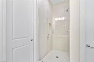 238 Indies Dr E, Naples, FL 34114 - Photo 13