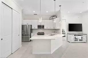 238 Indies Dr E, Naples, FL 34114 - Photo 7