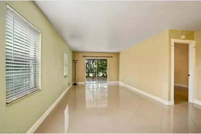 4300 Gulfstream Dr #1B, Naples, FL 34112 - Photo 3