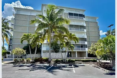 60 Pelican St W #106, Naples, FL 34113 - Photo 1