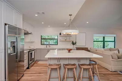 577 98th Ave N, Naples, FL 34108 - Photo 7