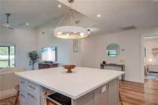 577 98th Ave N, Naples, FL 34108 - Photo 9