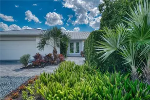 516 Neapolitan Ln, Naples, FL 34103 - Photo 47