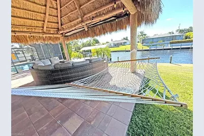 2818 SE 17th Pl, Cape Coral, FL 33904 - Photo 37