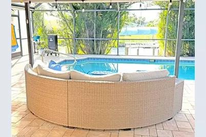 2818 SE 17th Pl, Cape Coral, FL 33904 - Photo 43